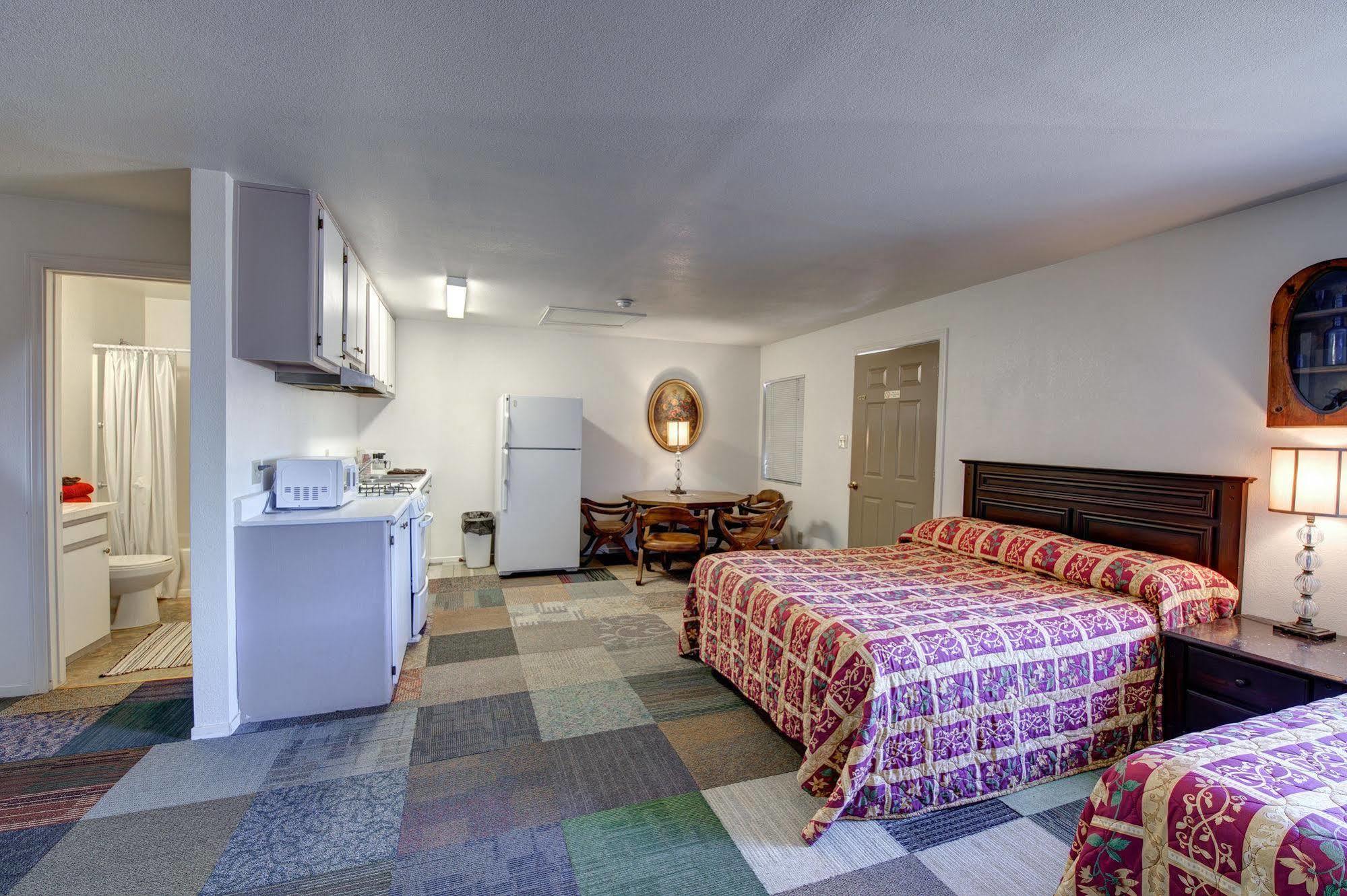 Crimson Hills Motel Parowan Buitenkant foto